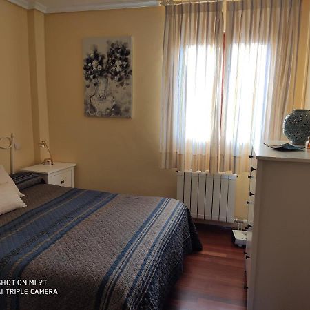 Apartamento En Complejo Residencial Rovacias Comillas Exteriér fotografie