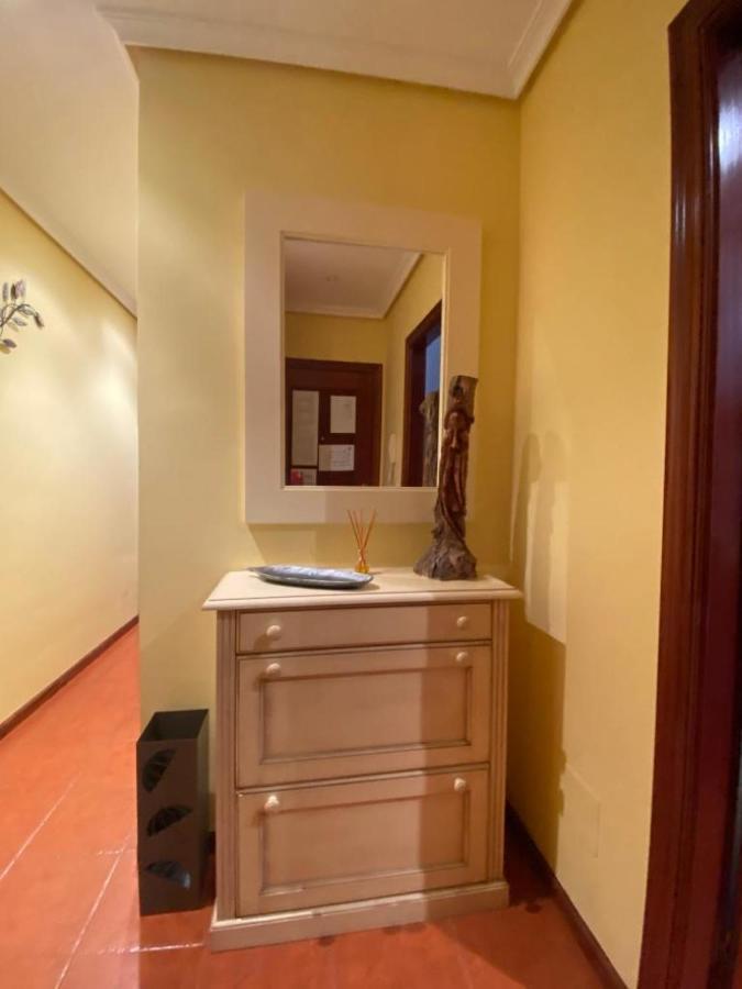Apartamento En Complejo Residencial Rovacias Comillas Exteriér fotografie